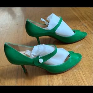 Louboutin Green patent peep toe heels 38.5